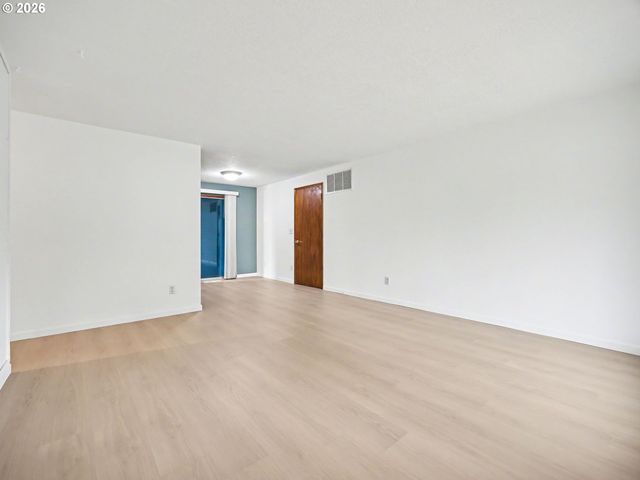 1780 Se 2ND Pl, Gresham, OR 97080