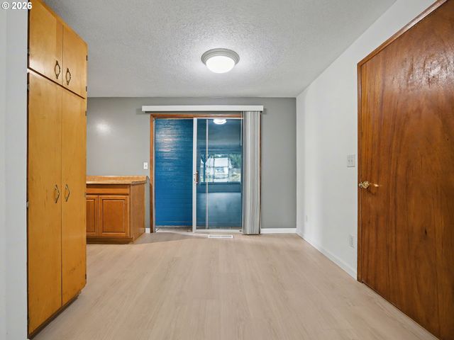 1780 Se 2ND Pl, Gresham, OR 97080