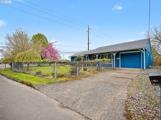 1780 Se 2ND Pl, Gresham, OR 97080