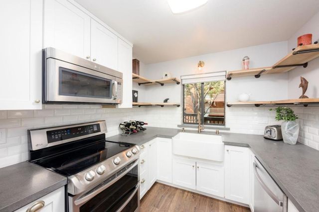 2425 S Norfolk Street 204, San Mateo, CA 94403