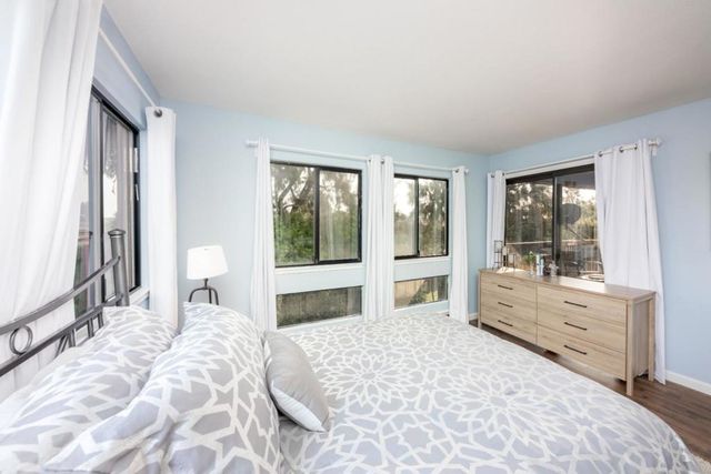 2425 S Norfolk Street 204, San Mateo, CA 94403