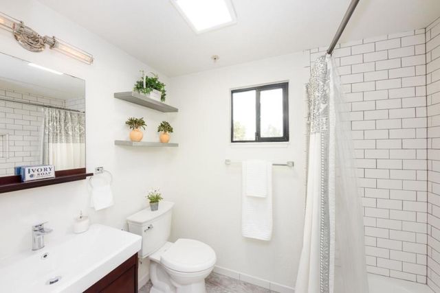 2425 S Norfolk Street 204, San Mateo, CA 94403