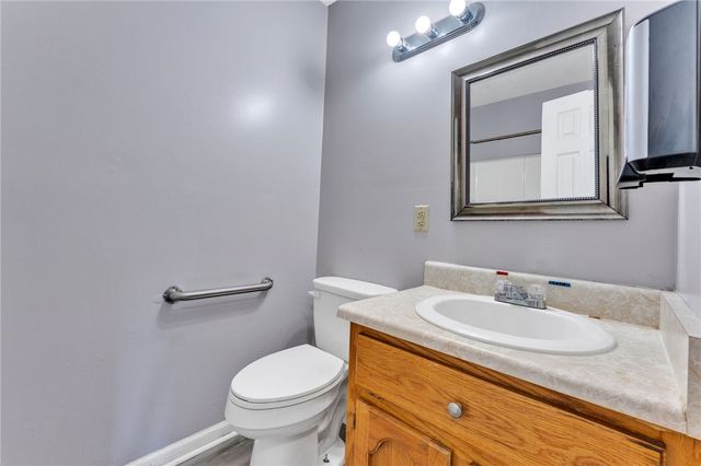 109 Georges Knoll, Easley, SC 29640