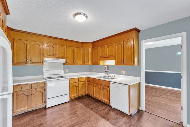 109 Georges Knoll, Easley, SC 29640