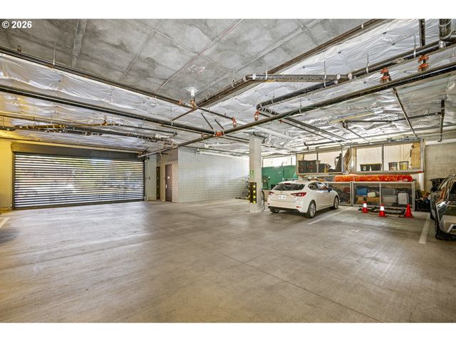 4262 Se Belmont St 201, Portland, OR 97215
