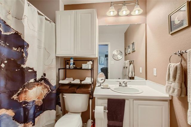 1329 Amberwood LOOP, Kyle, TX 78640