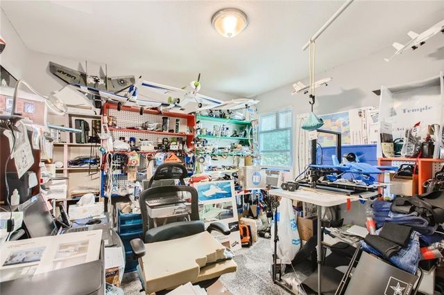 1329 Amberwood LOOP, Kyle, TX 78640