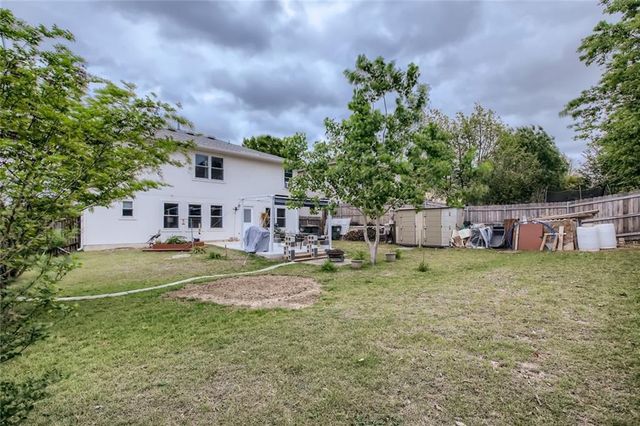 1329 Amberwood LOOP, Kyle, TX 78640