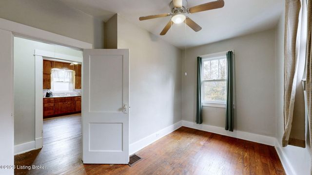 1034 Dixon Ave, Louisville, KY 40217