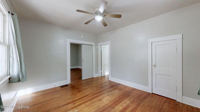 1034 Dixon Ave, Louisville, KY 40217