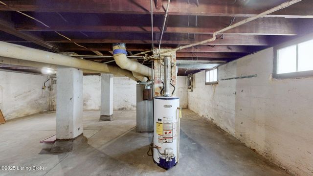 1034 Dixon Ave, Louisville, KY 40217