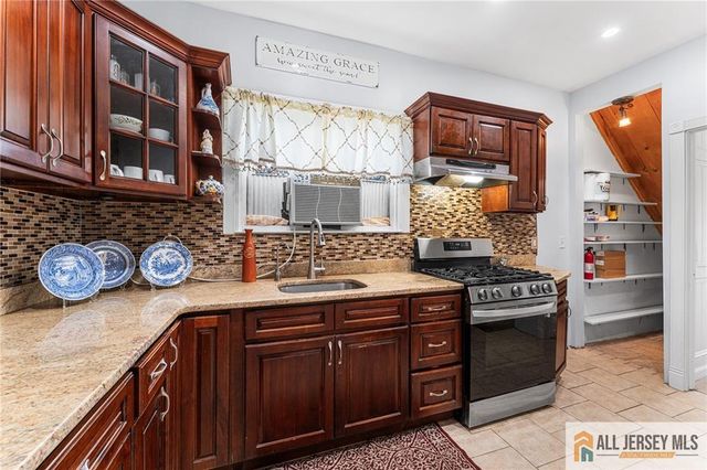 61 Jackson Street, South River, NJ 08882