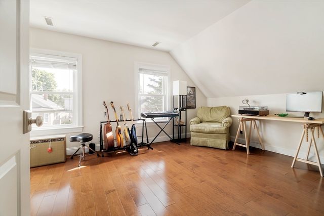 15 Monument Street, Medford, MA 02155