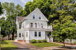 15 Monument Street, Medford, MA 02155
