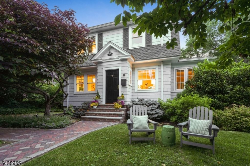 20 Euclid Pl, Montclair Twp., NJ 07042