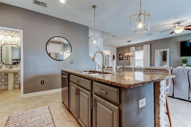 10141 NEWMINSTER LOOP, Ruskin, FL 33573