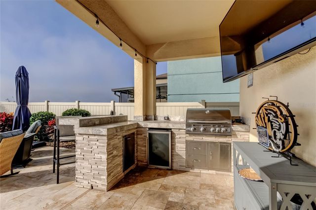 10141 NEWMINSTER LOOP, Ruskin, FL 33573