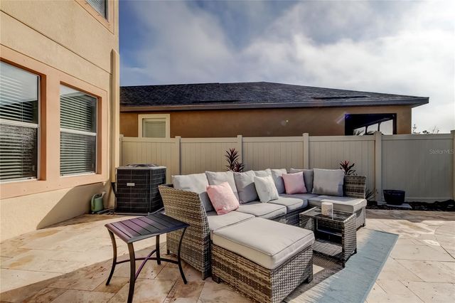 10141 NEWMINSTER LOOP, Ruskin, FL 33573