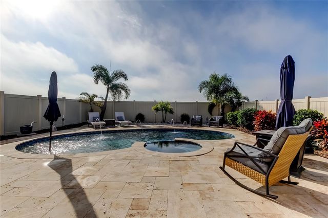 10141 NEWMINSTER LOOP, Ruskin, FL 33573