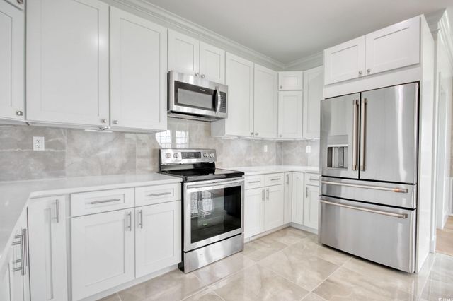 125 Oak Bay Dr., Georgetown, SC 29440