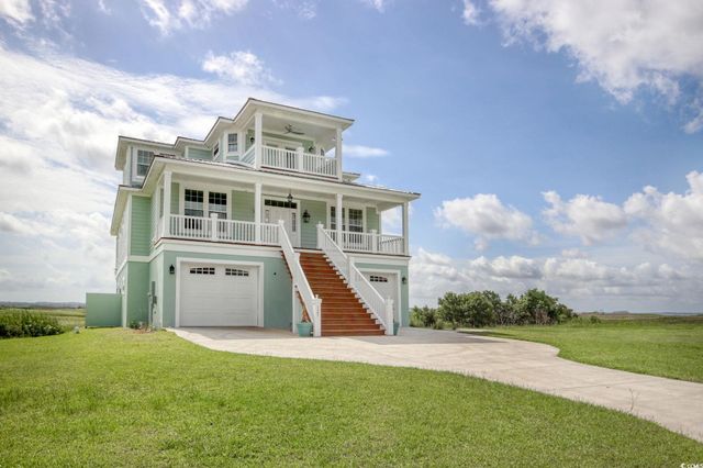 125 Oak Bay Dr., Georgetown, SC 29440