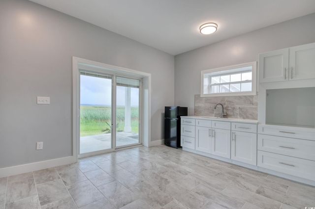 125 Oak Bay Dr., Georgetown, SC 29440