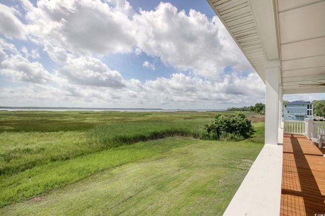 125 Oak Bay Dr., Georgetown, SC 29440