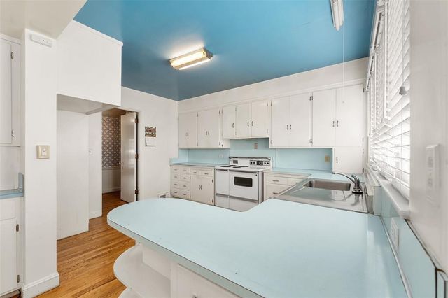 1615 Park Avenue, Eau Claire, WI 54701