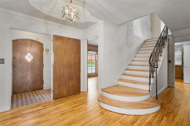 1615 Park Avenue, Eau Claire, WI 54701