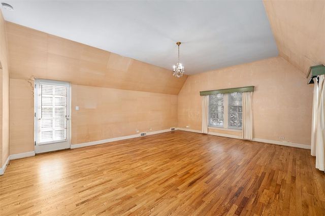 1615 Park Avenue, Eau Claire, WI 54701
