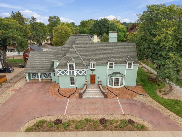 1615 Park Avenue, Eau Claire, WI 54701