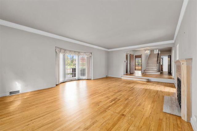1615 Park Avenue, Eau Claire, WI 54701