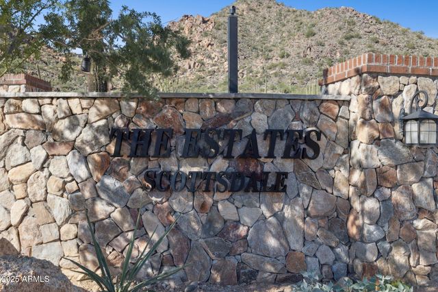 14312 E Davenport Drive 6, Scottsdale, AZ 85259