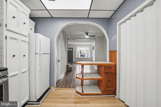 321 E WEIDMAN ST, Lebanon, PA 17046