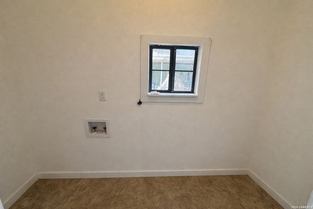 1409 Flanders, San Antonio, TX 78211