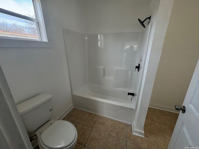 1409 Flanders, San Antonio, TX 78211