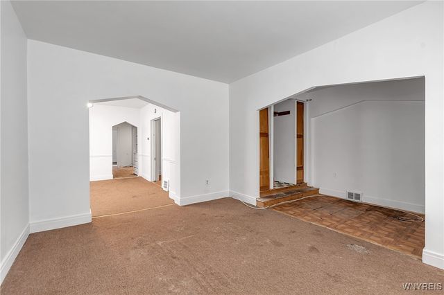 62 Pine Ridge Road, Cheektowaga, NY 14211