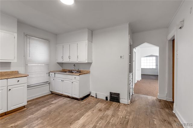 62 Pine Ridge Road, Cheektowaga, NY 14211