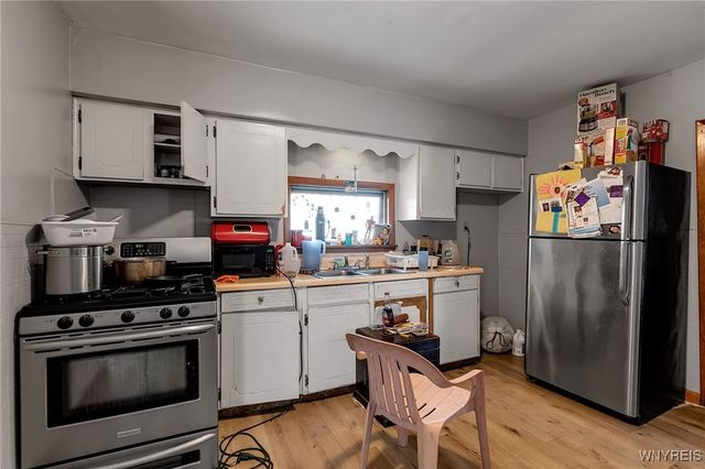 62 Pine Ridge Road, Cheektowaga, NY 14211