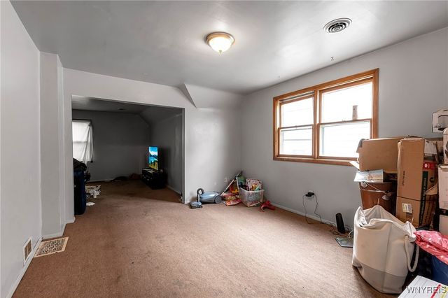 62 Pine Ridge Road, Cheektowaga, NY 14211