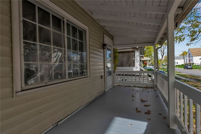 62 Pine Ridge Road, Cheektowaga, NY 14211