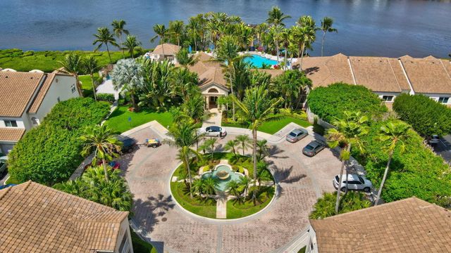 3594 S Ocean Boulevard 302, Highland Beach, FL 33487