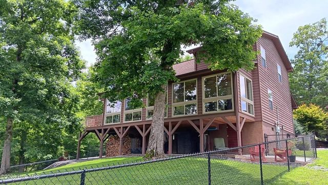 175 Pin Oak Ridge, Murphy, NC 28906