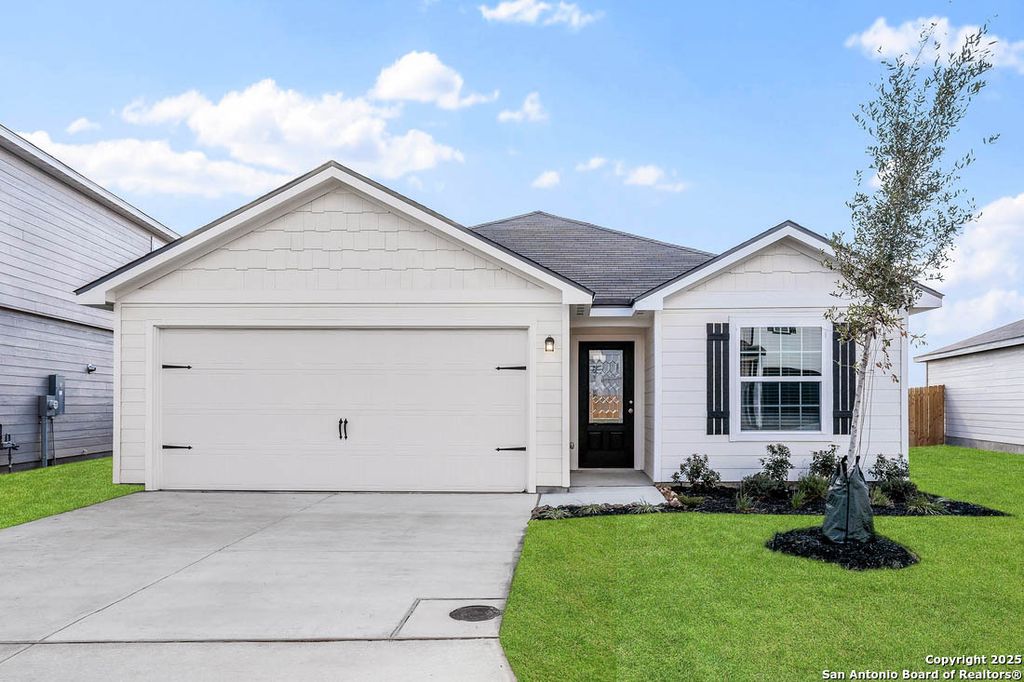 3439 Warlow Branch, San Antonio, TX 78109