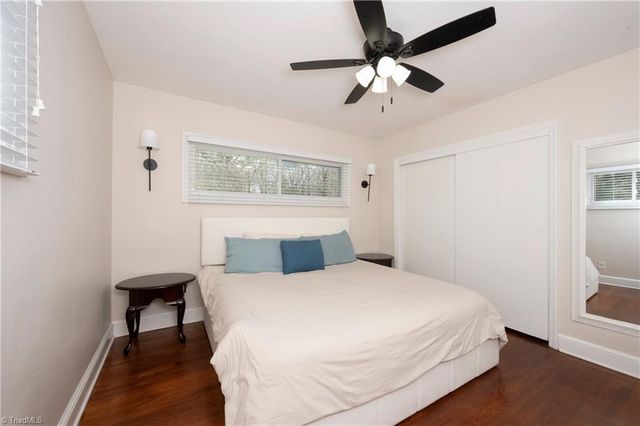 2855 Loch Drive, Winston-salem, NC 27106