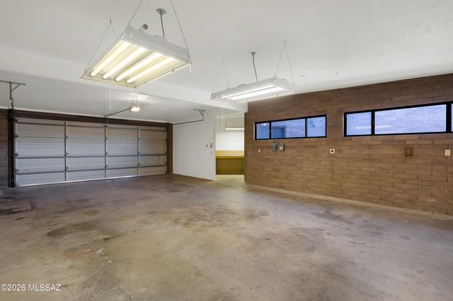 10460 E Vía Del Mar, Tucson, AZ 85748