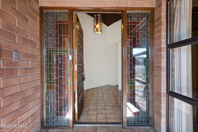 10460 E Vía Del Mar, Tucson, AZ 85748