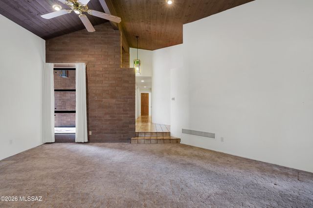 10460 E Vía Del Mar, Tucson, AZ 85748