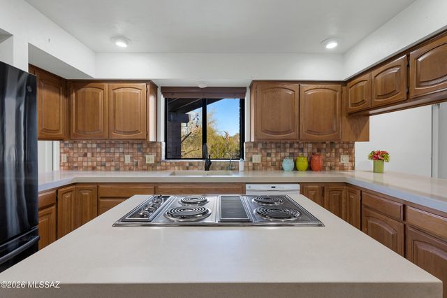 10460 E Vía Del Mar, Tucson, AZ 85748