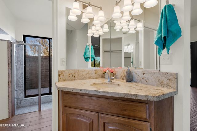 10460 E Vía Del Mar, Tucson, AZ 85748